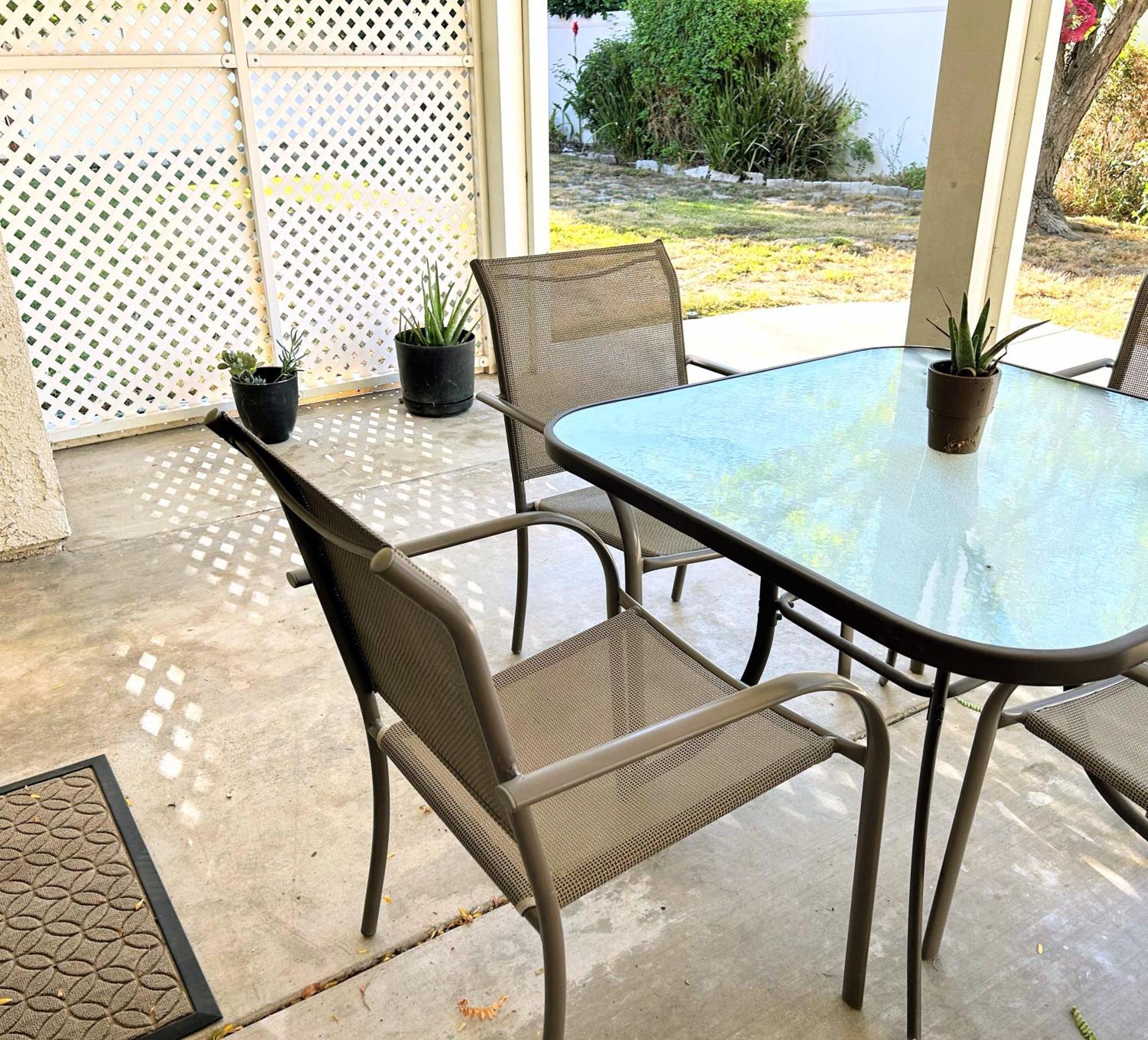 Golden Saddle Suite With Tv And Private Bathroom Hemet Exterior photo